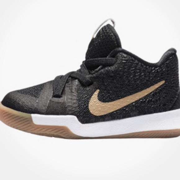 Nike Kyrie 3 - Picture 1 of 6